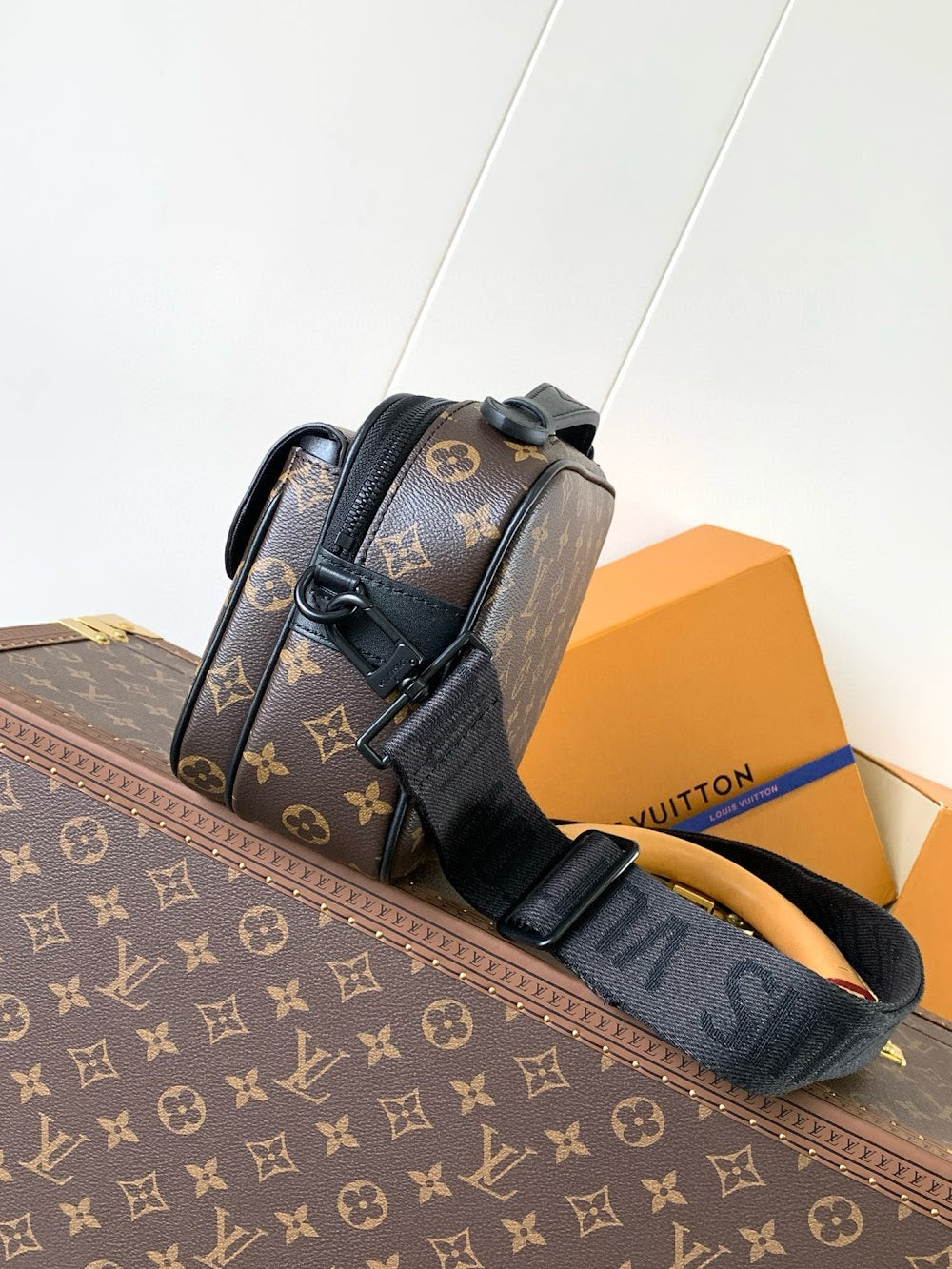Dragons Bags ln Luxury Bag --71097