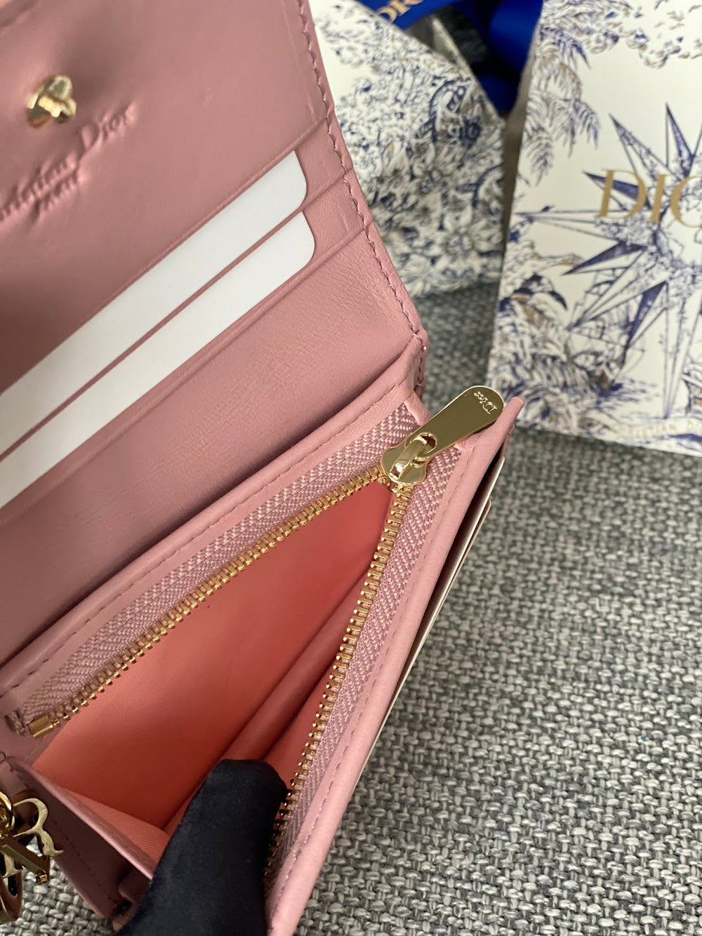 Dragons BagsDiorn Luxury Bag --115227