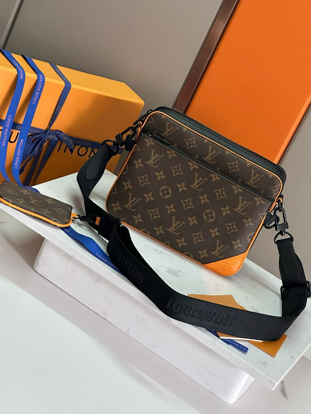 Dragons Bags ln Luxury Bag --70890