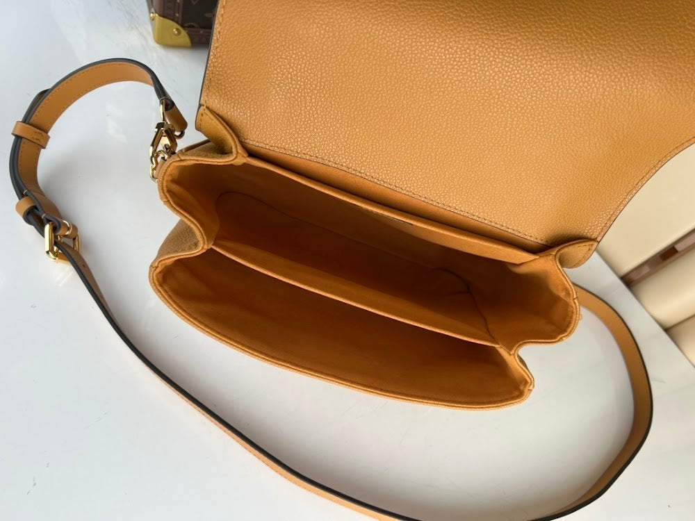Dragons Bags ln Luxury Bag --67221