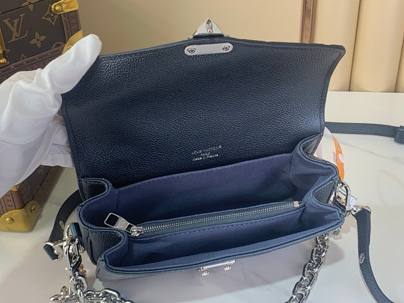 Dragons Bags ln Luxury Bag --69874