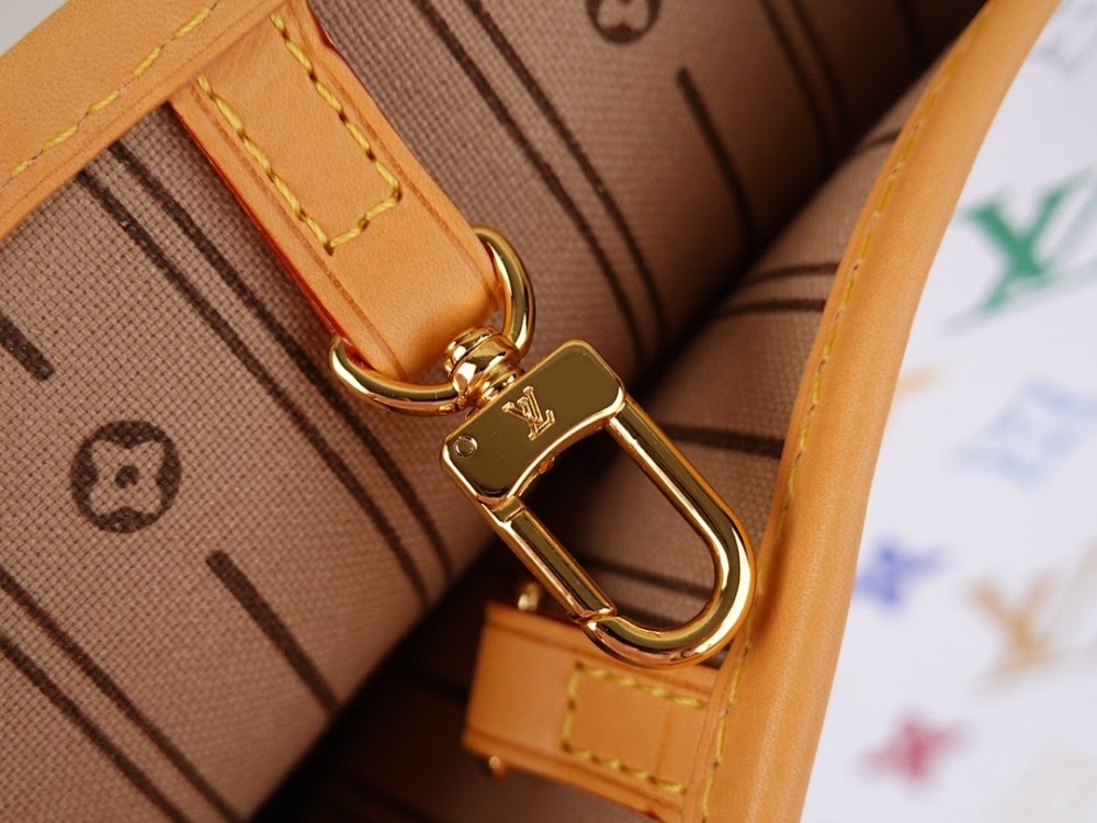 Dragons Bags ln Luxury Bag --60371