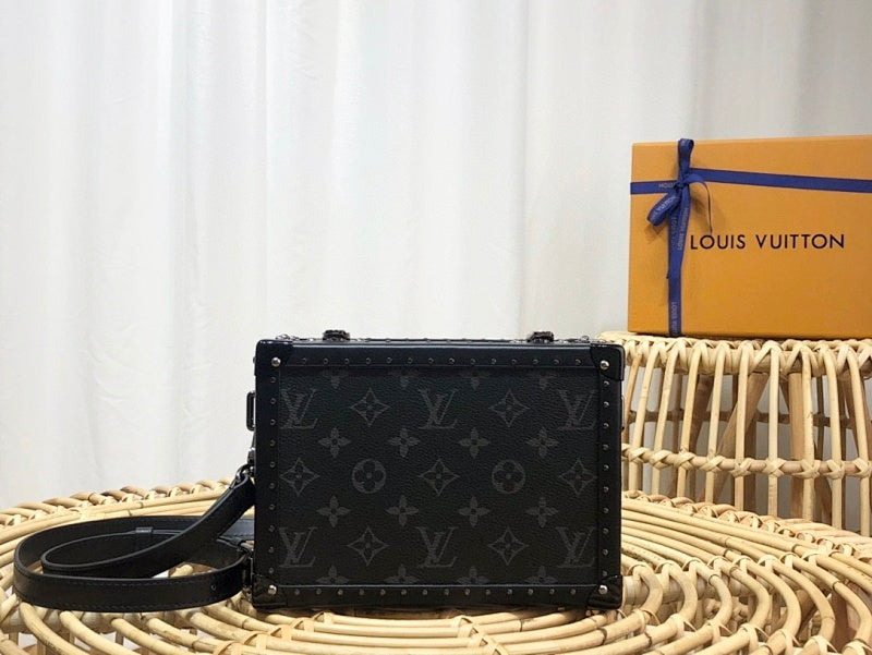 Dragons Bags ln Luxury Bag --60075