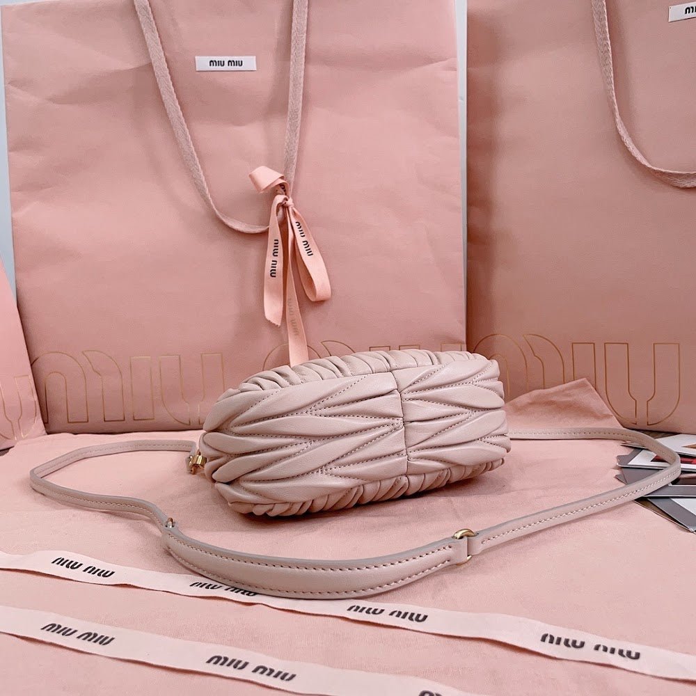 Dragons Bags Miun Miun Luxury Bag --122652