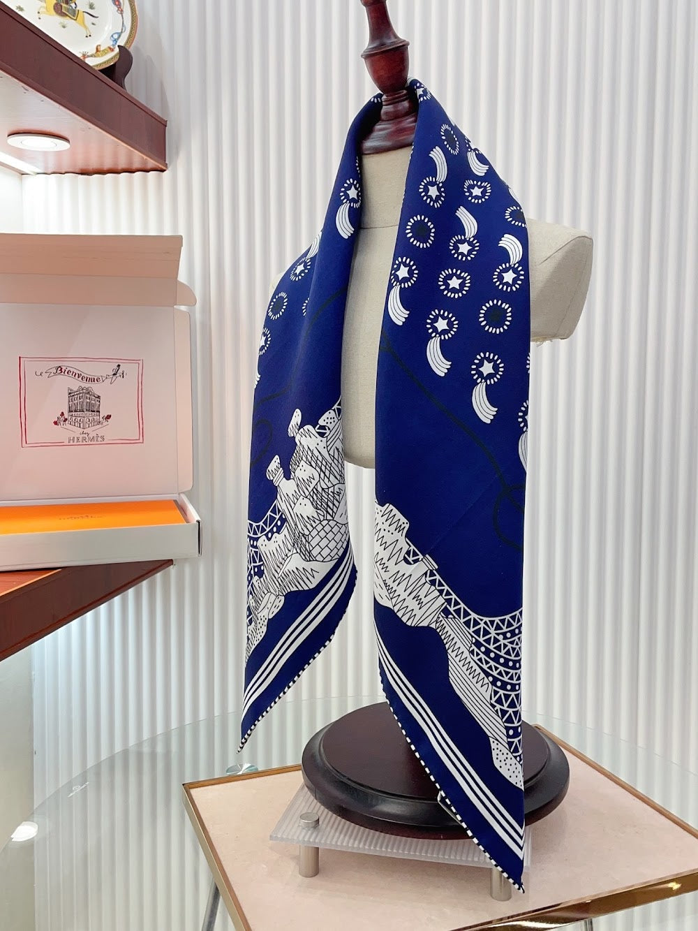 Dragons Bags Premium Designer Scarf --98827