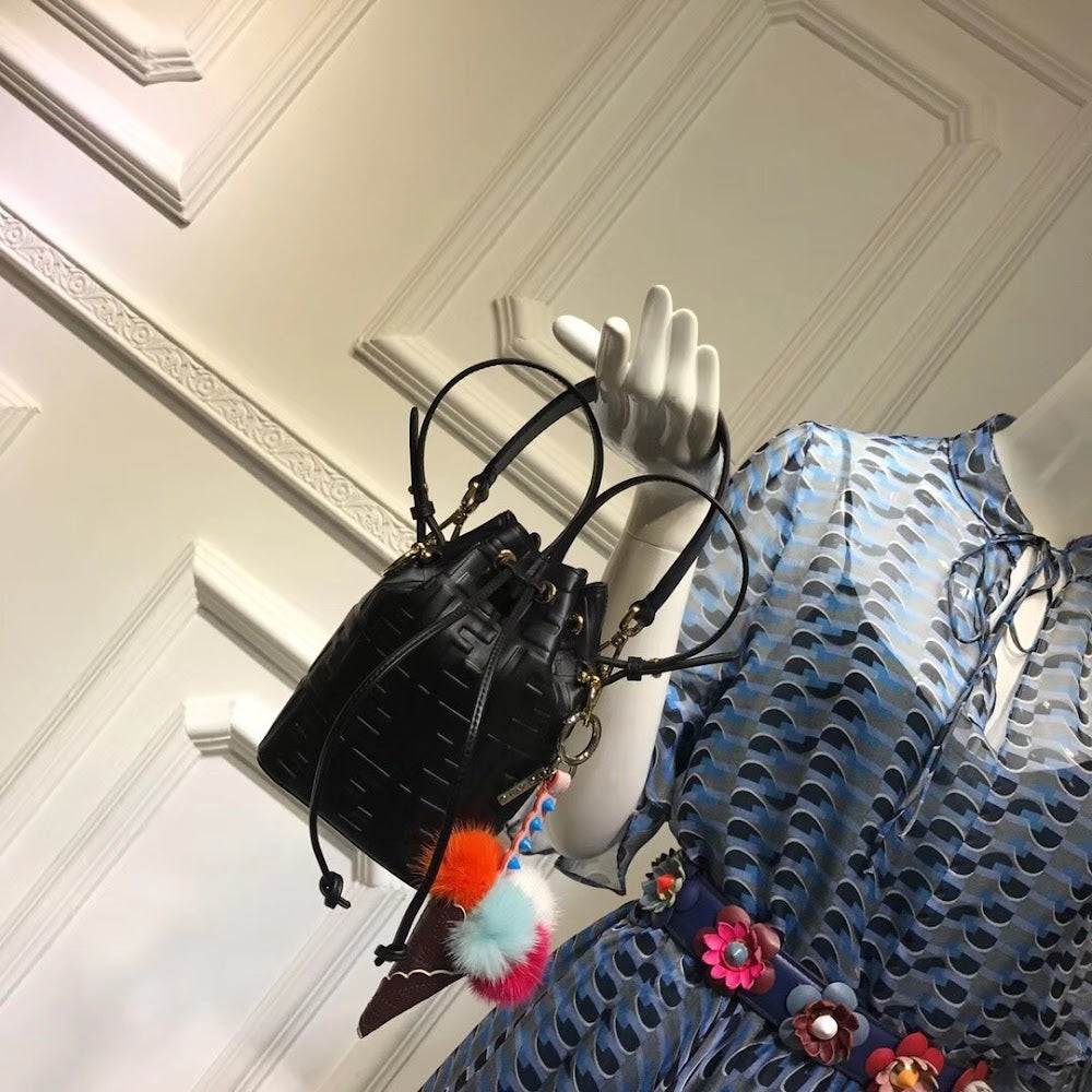 new-luxury-designer-bags-nm15180