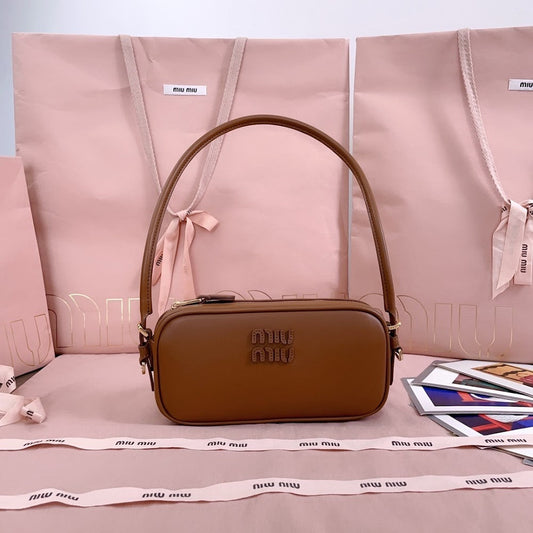 Dragons Bags Miun Miun Luxury Bag --123701