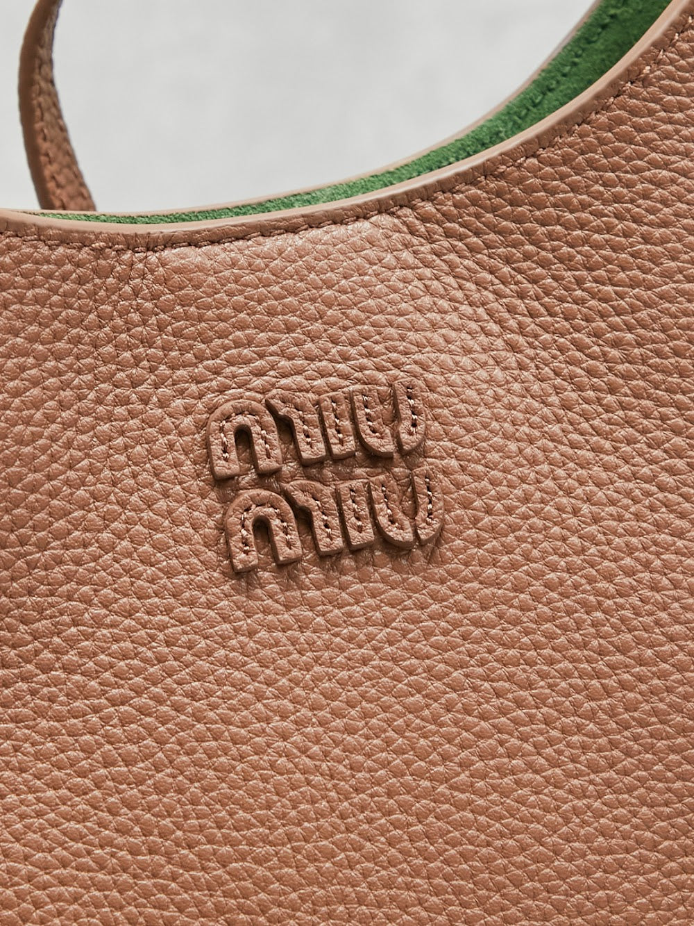Dragons Bags Miun Miun Luxury Bag --123157