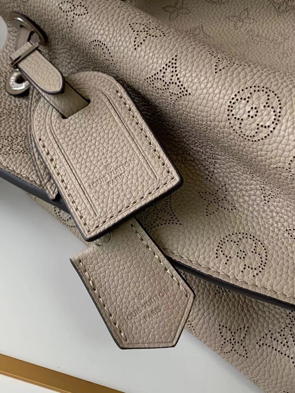 Dragons Bags ln Luxury Bag --97110