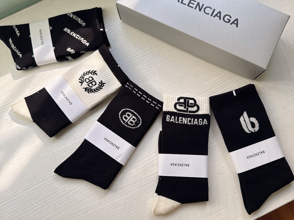 Dragons Bags Premium Luxury Socks --98405