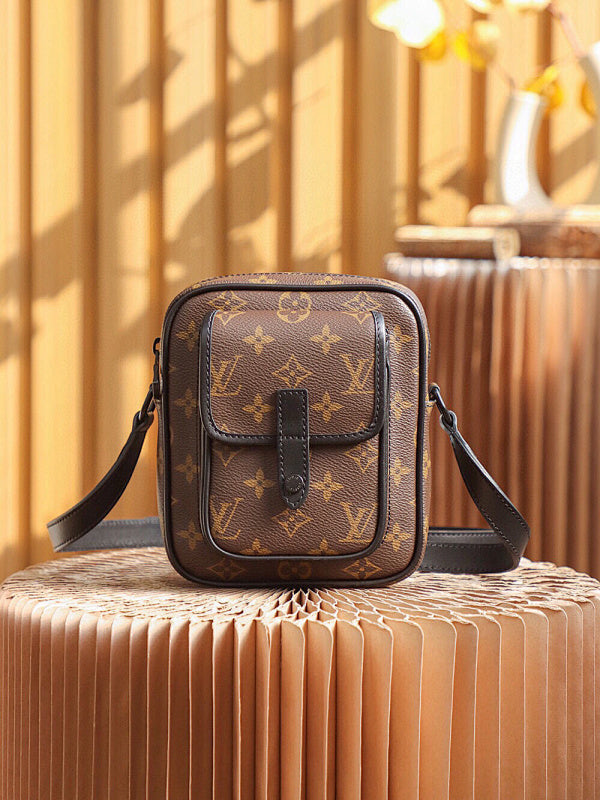 Dragons Bags ln Luxury Bag --70489