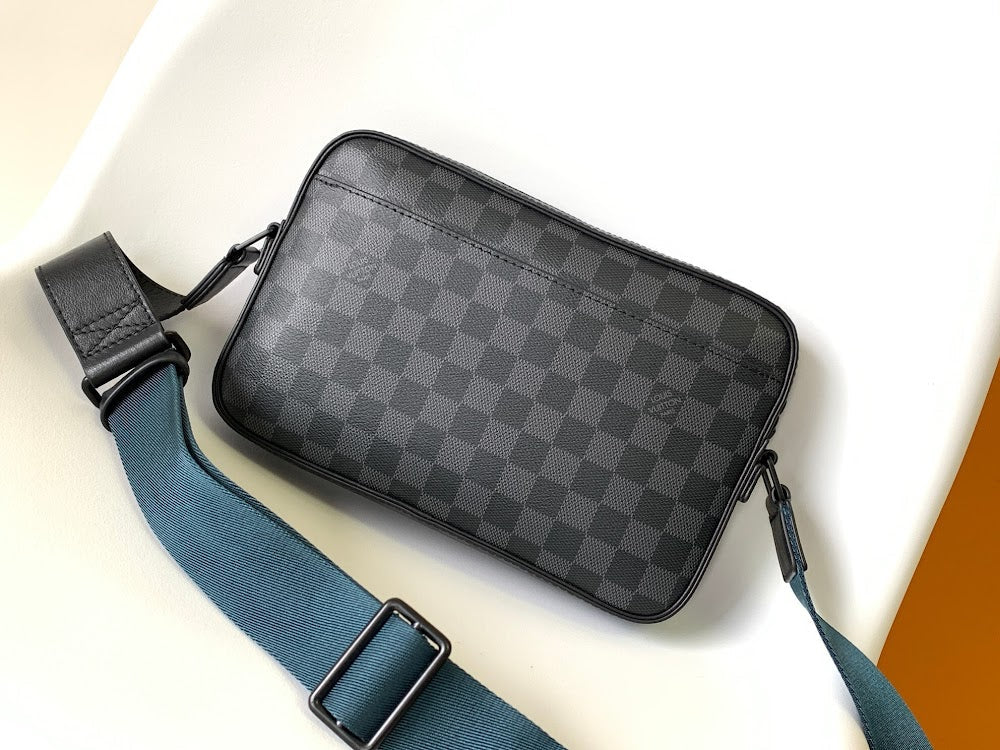 Dragons Bags ln Luxury Bag --70125