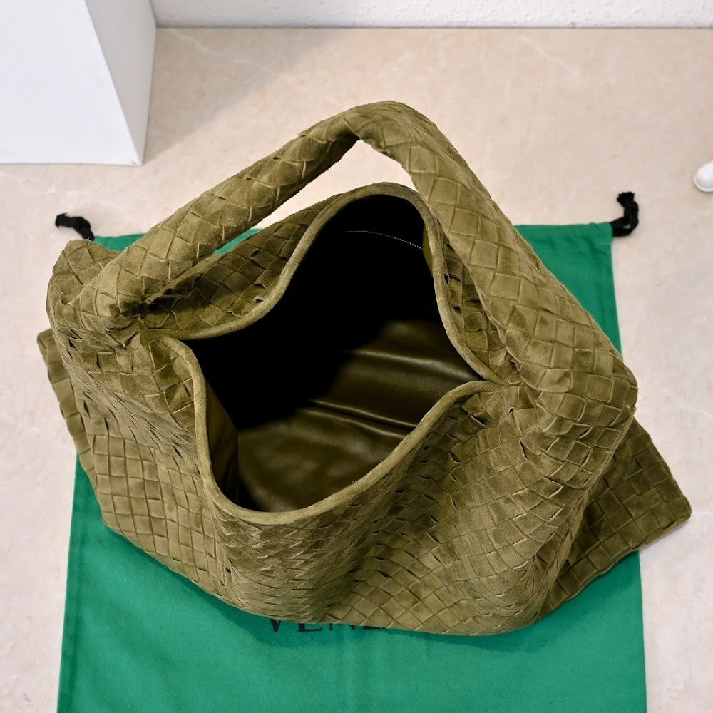 new-luxury-designer-bags-nm10567