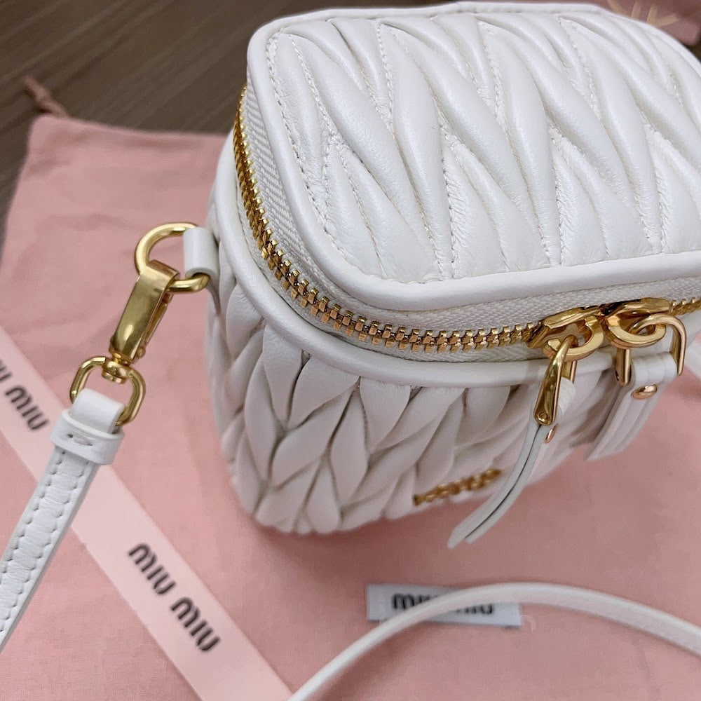 Dragons Bags Miun Miun Luxury Bag --123279