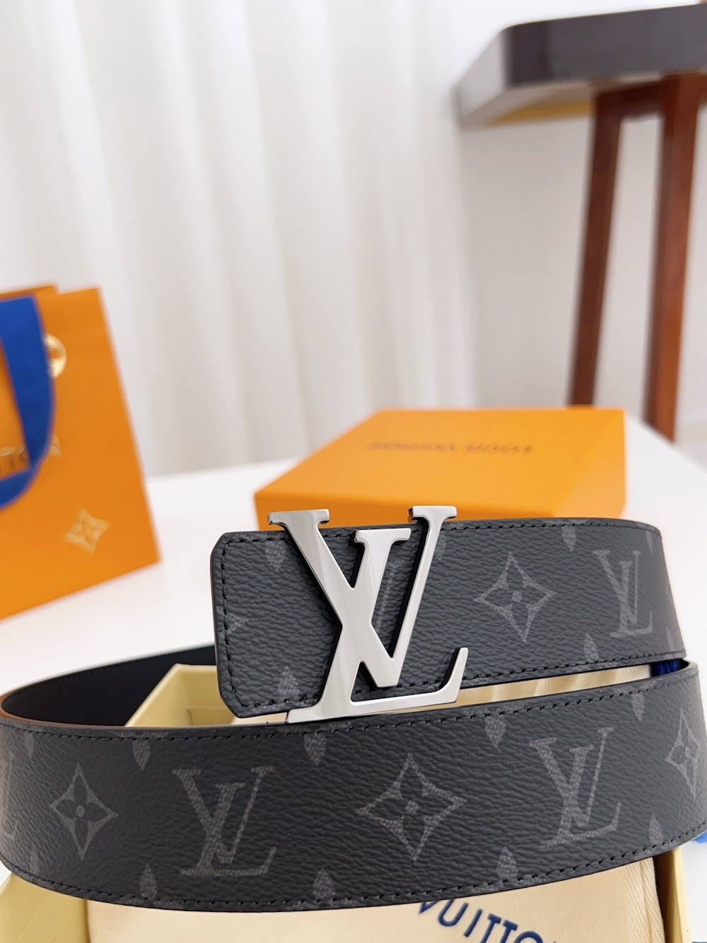 Dragons Bags ln Luxury Belt --101106