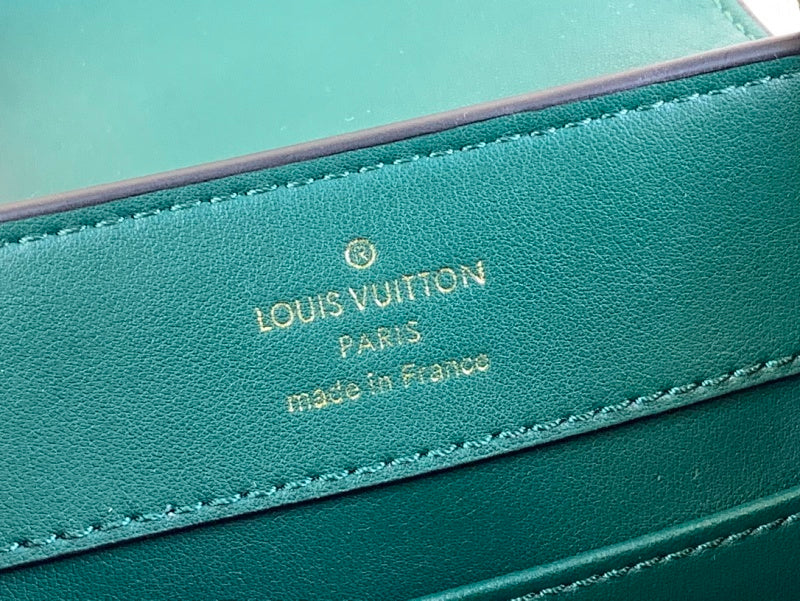 Dragons Bags ln Luxury Bag --58615