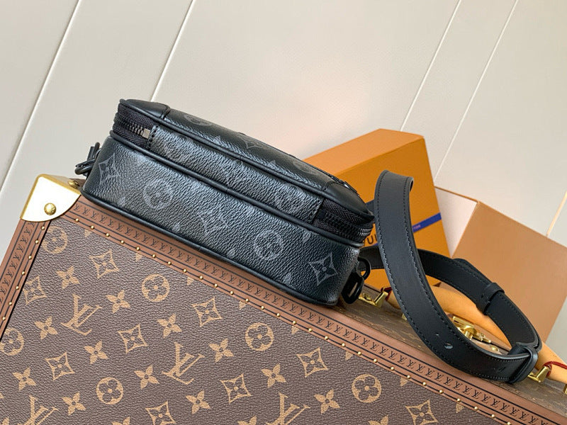 Dragons Bags ln Luxury Bag --71112