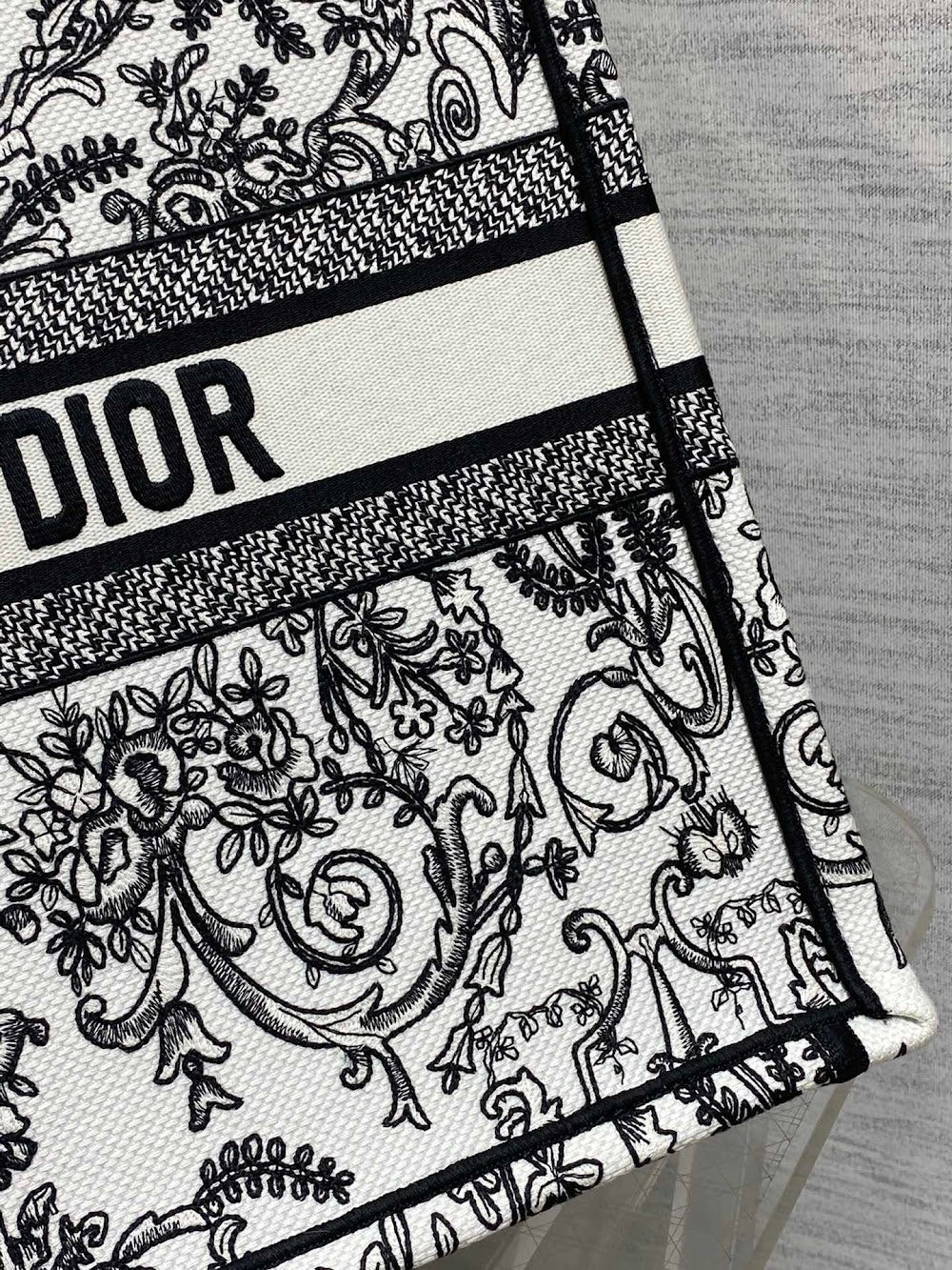 Dragons BagsDiorn Luxury Bag --115459