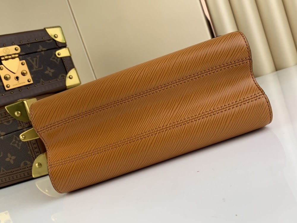 Dragons Bags ln Luxury Bag --60923