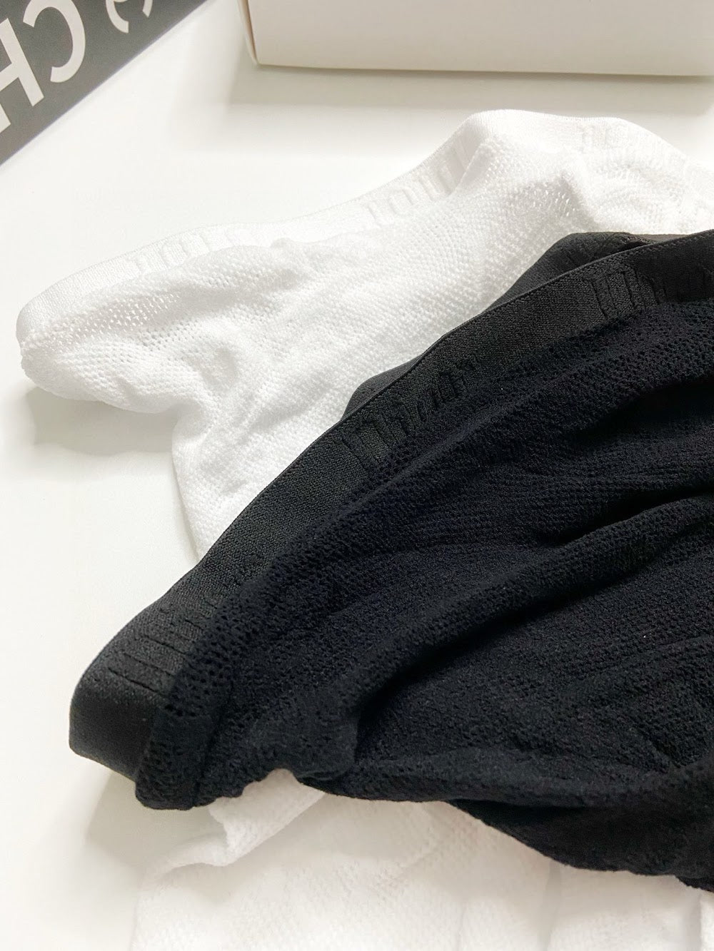 Dragons Bags Premium Luxury Socks --98573