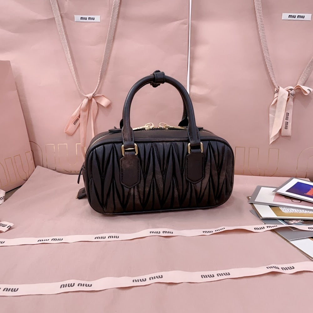 Dragons Bags Miun Miun Luxury Bag --122326