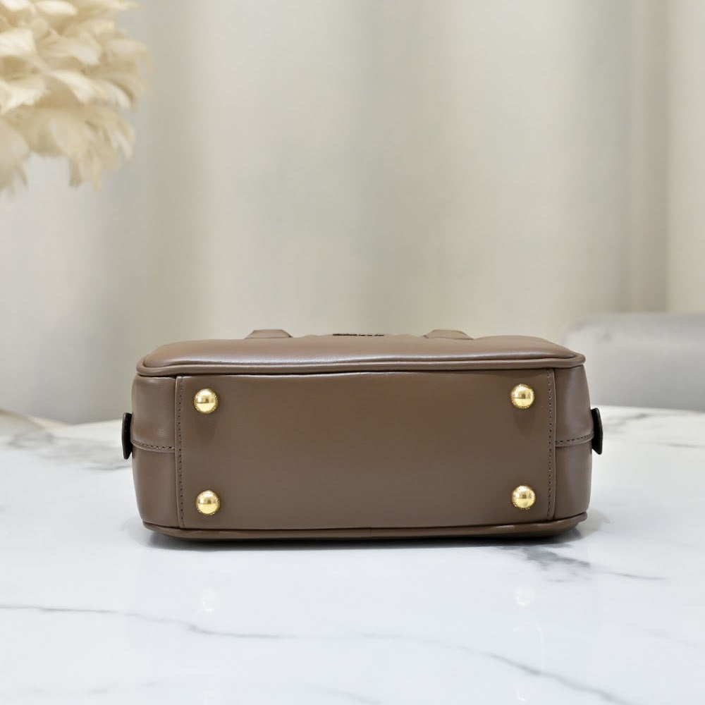 Dragons Bags Miun Miun Luxury Bag --123365