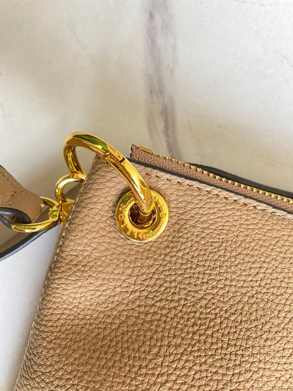 Dragons Bags ln Luxury Bag --77970