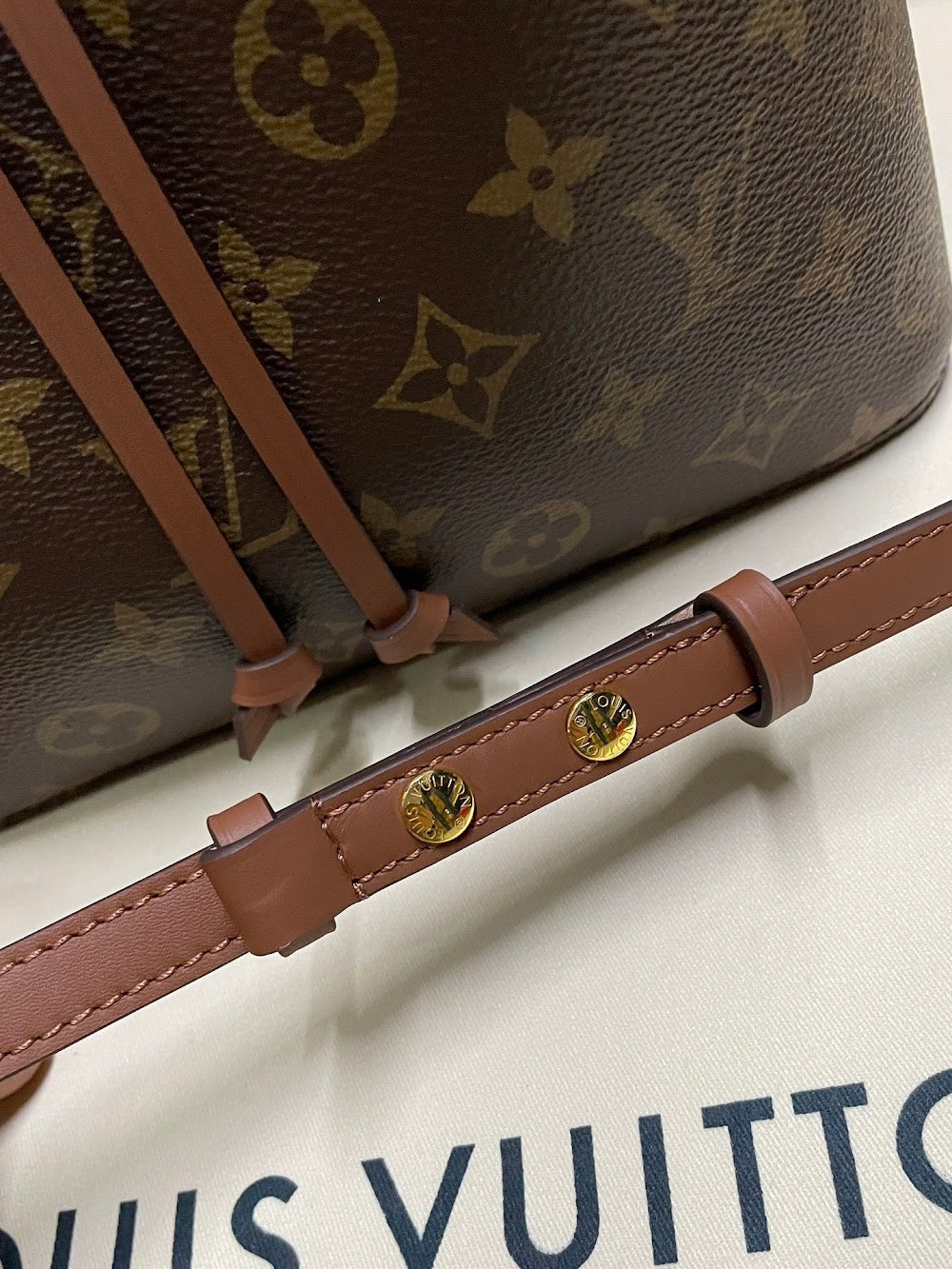 Dragons Bags ln Luxury Bag --96926