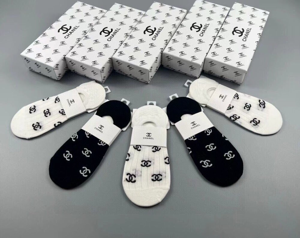 Dragons Bags Premium Luxury Socks --98513