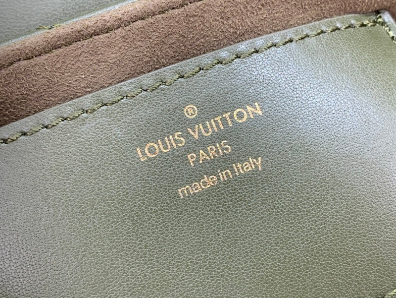Dragons Bags ln Luxury Bag --59645