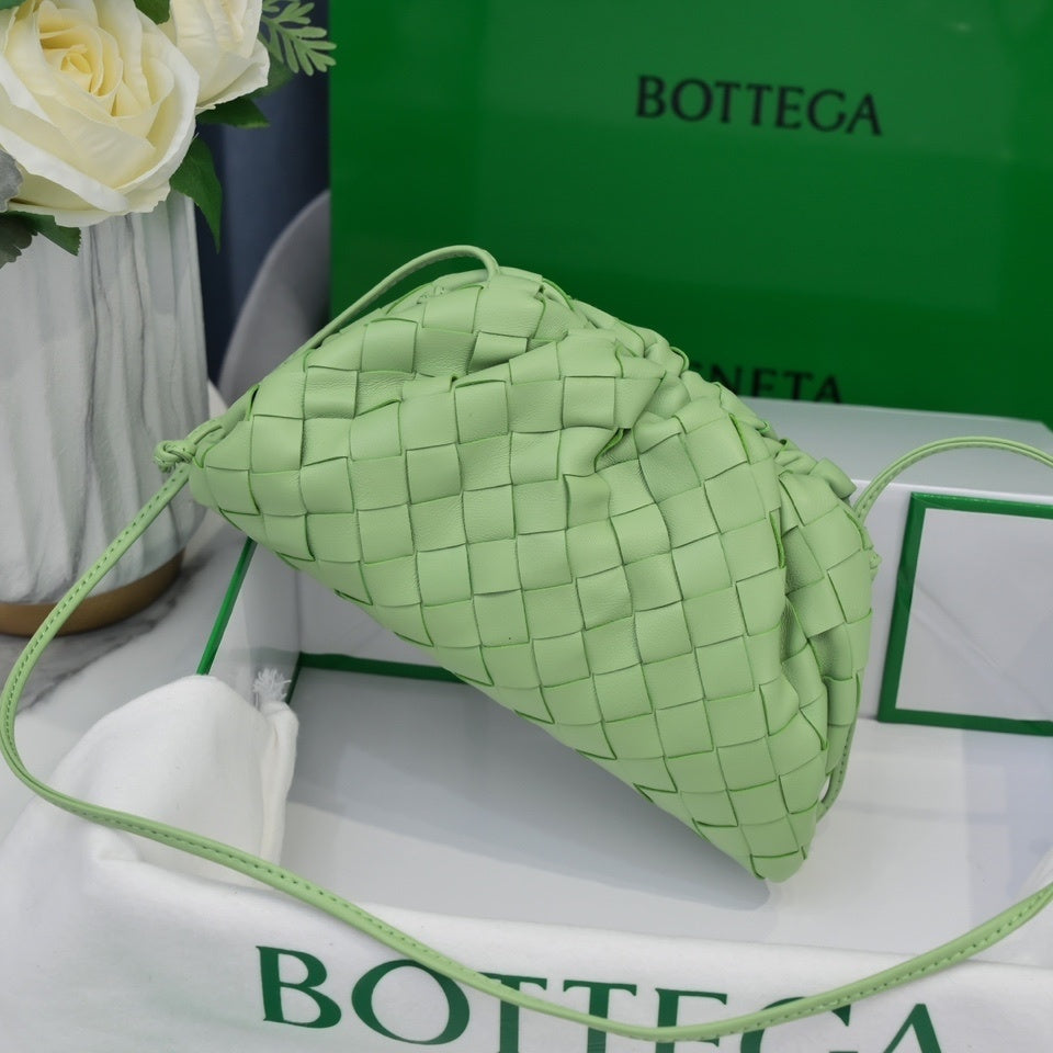 new-luxury-designer-bags-nm10610
