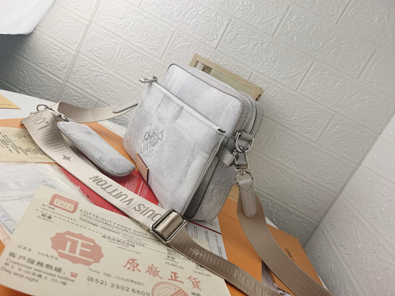 Dragons Bags ln Luxury Bag --70400