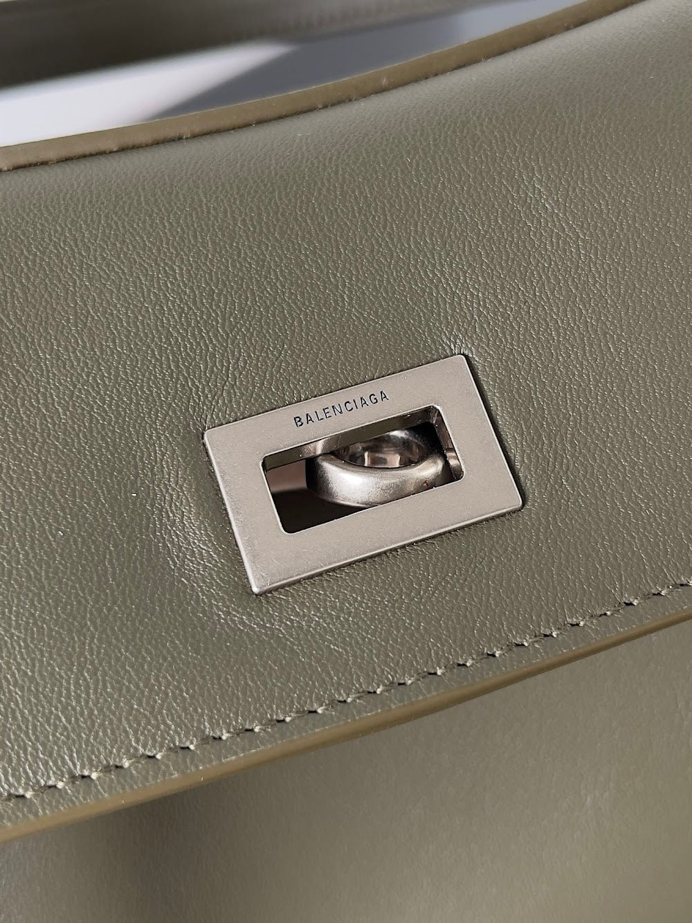 Dragons Bags Balenciaga Luxury Bag --110638