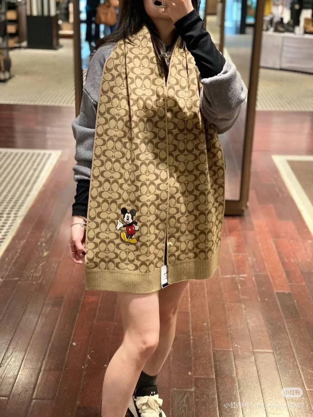 Dragons Bags Premium Designer Scarf --99712