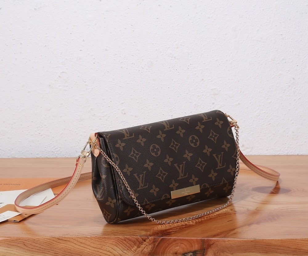 Dragons Bags ln Luxury Bag --97238