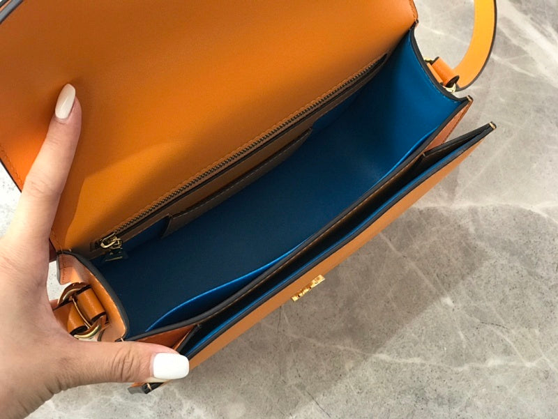 Dragons Bags ln Luxury Bag --66669