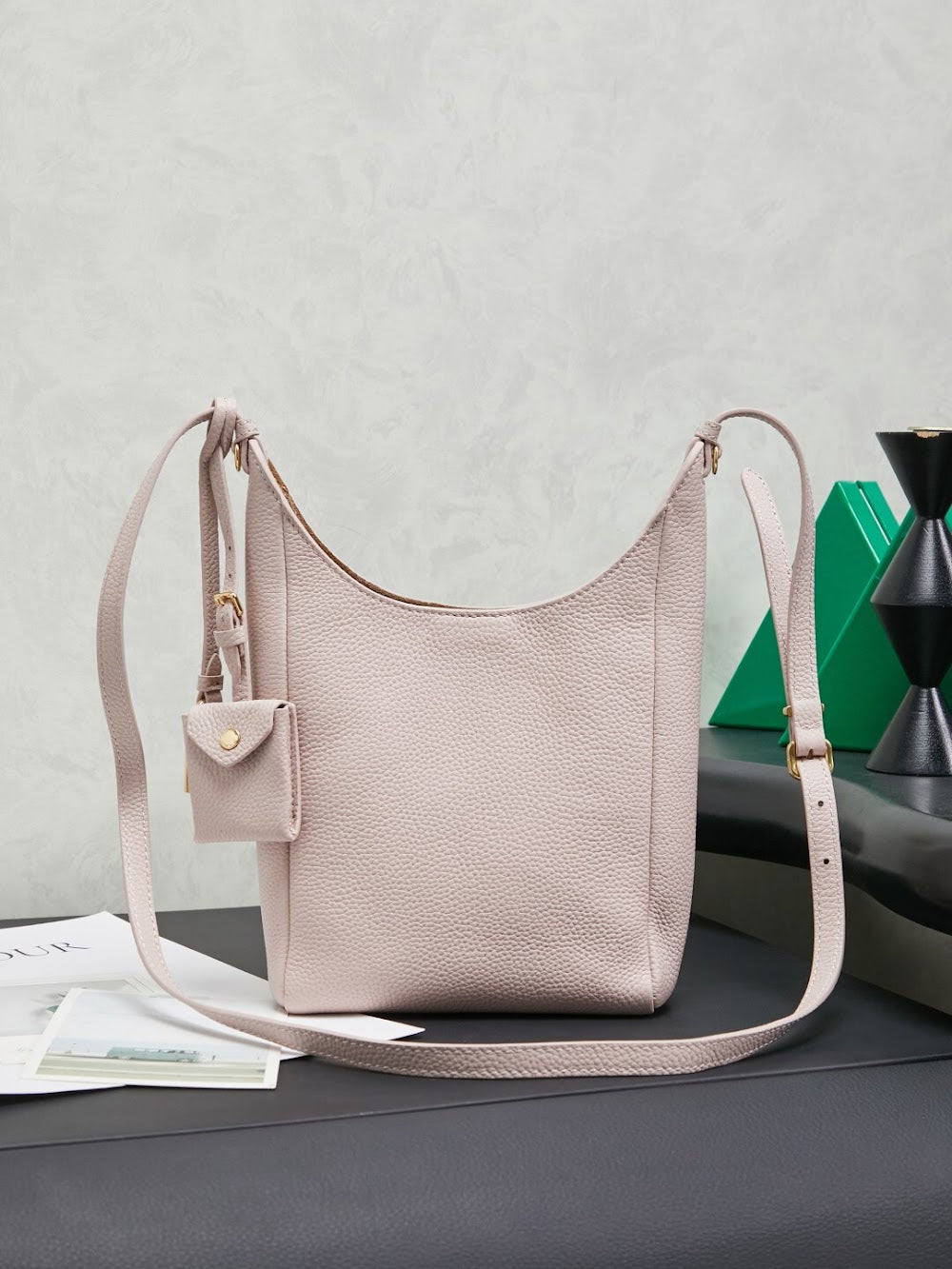 Dragons Bags Miun Miun Luxury Bag --123158