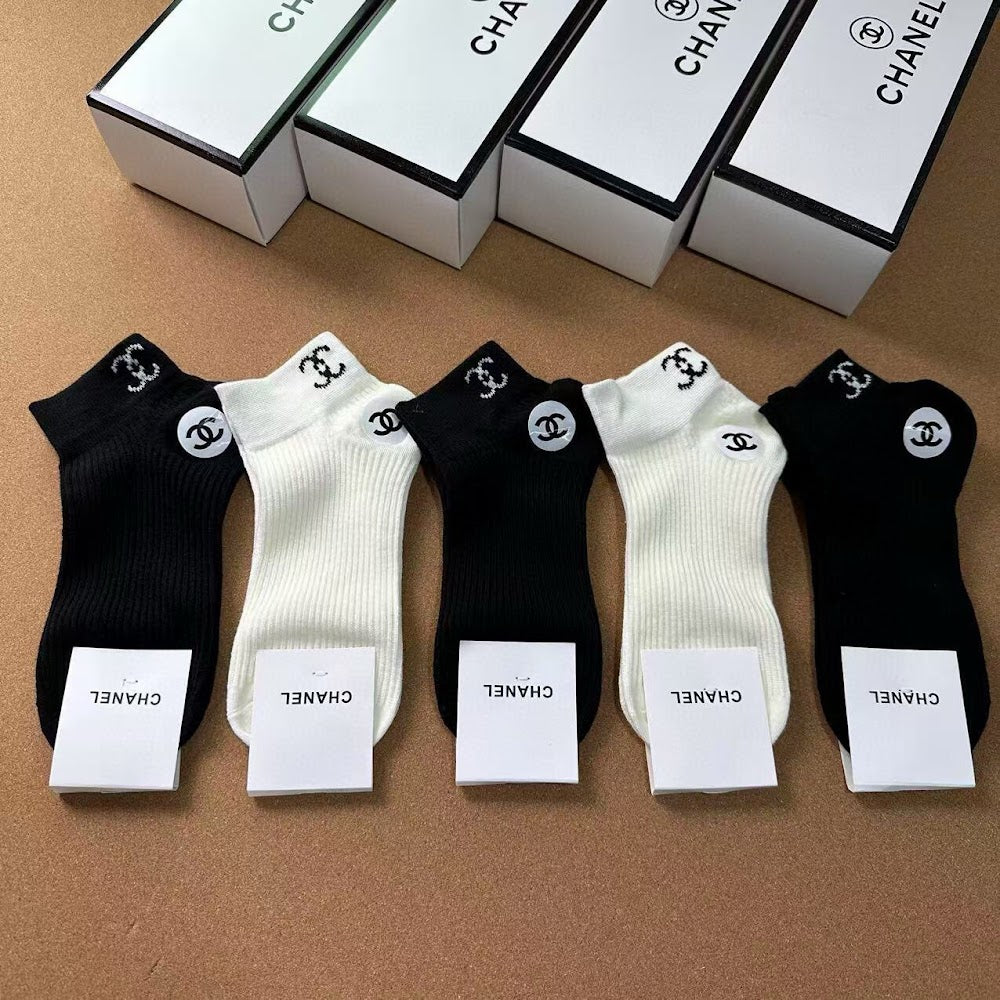 Dragons Bags Premium Luxury Socks --98519