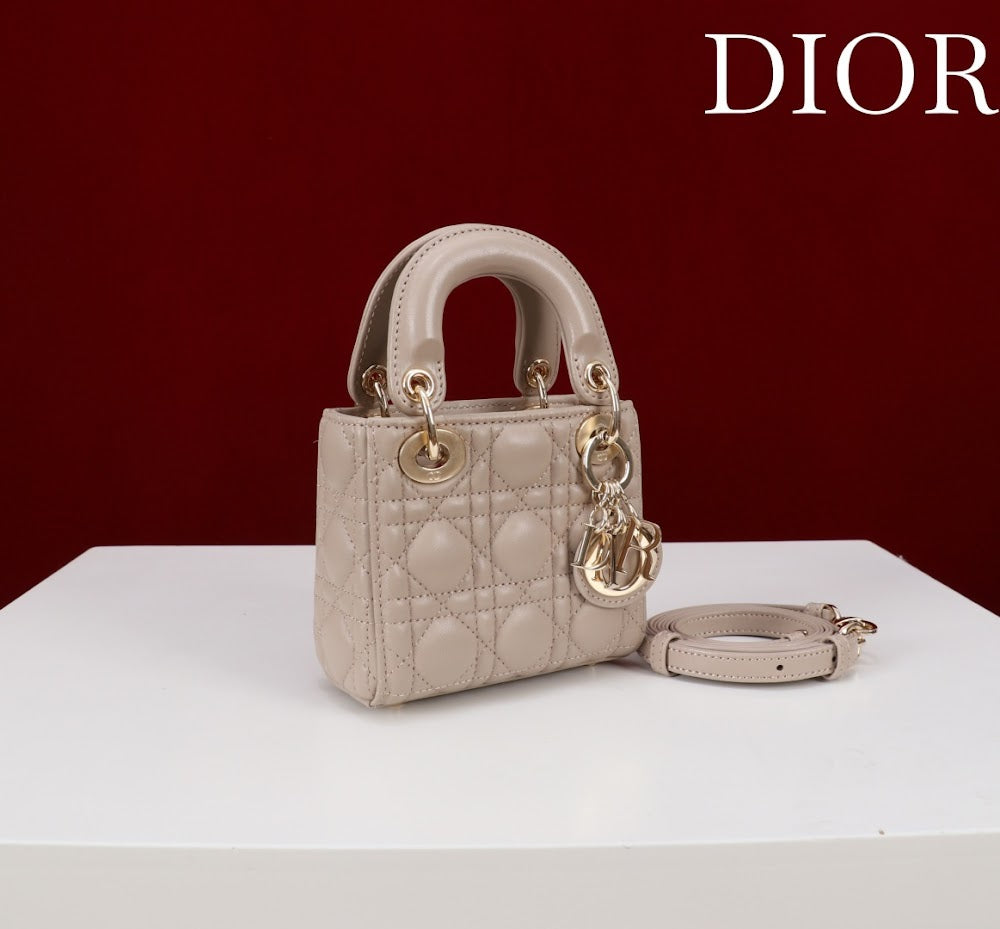Dragons BagsDiorn Luxury Bag --116536
