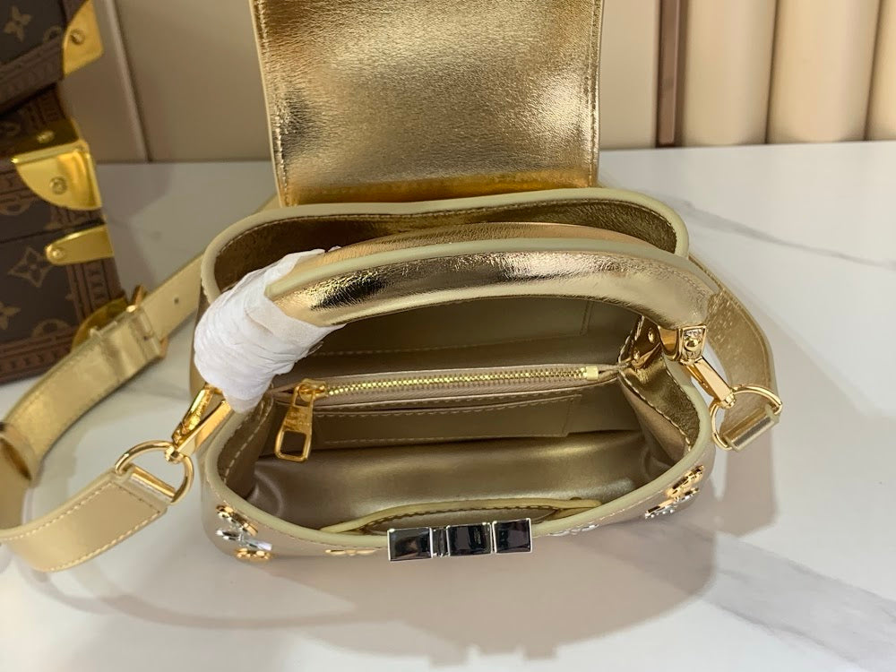Dragons Bags ln Luxury Bag --63008
