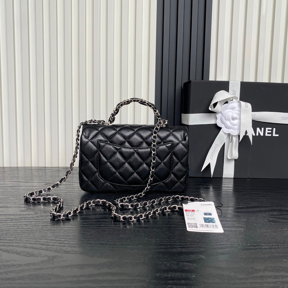 new-luxury-designer-bags-nm9882