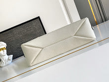 new-luxury-designer-bags-nm2279