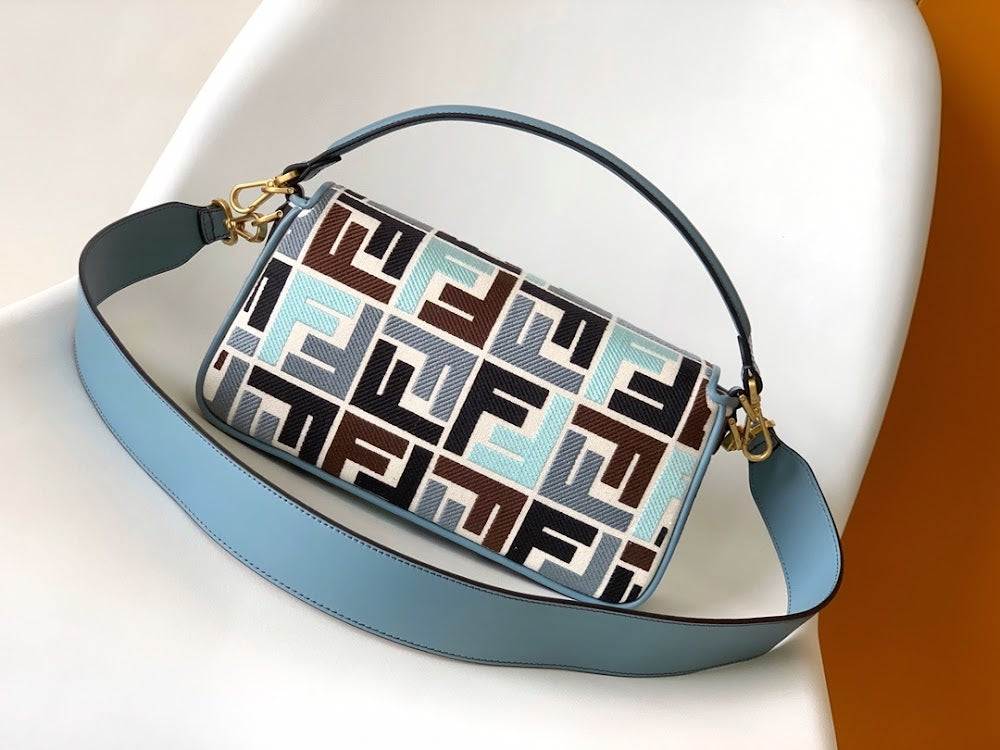 new-luxury-designer-bags-nm15329