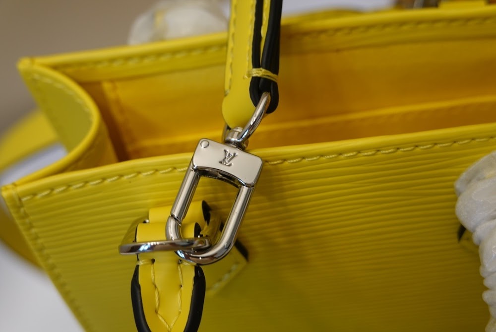 Dragons Bags ln Luxury Bag --60140
