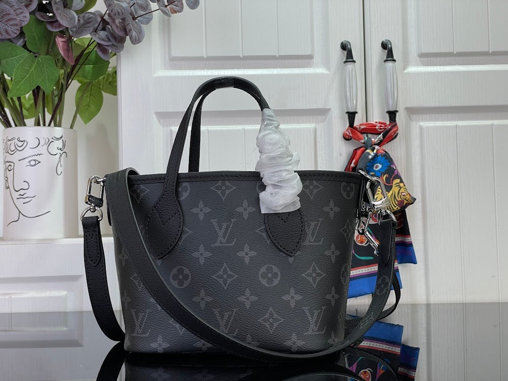 Dragons Bags ln Luxury Bag --96975