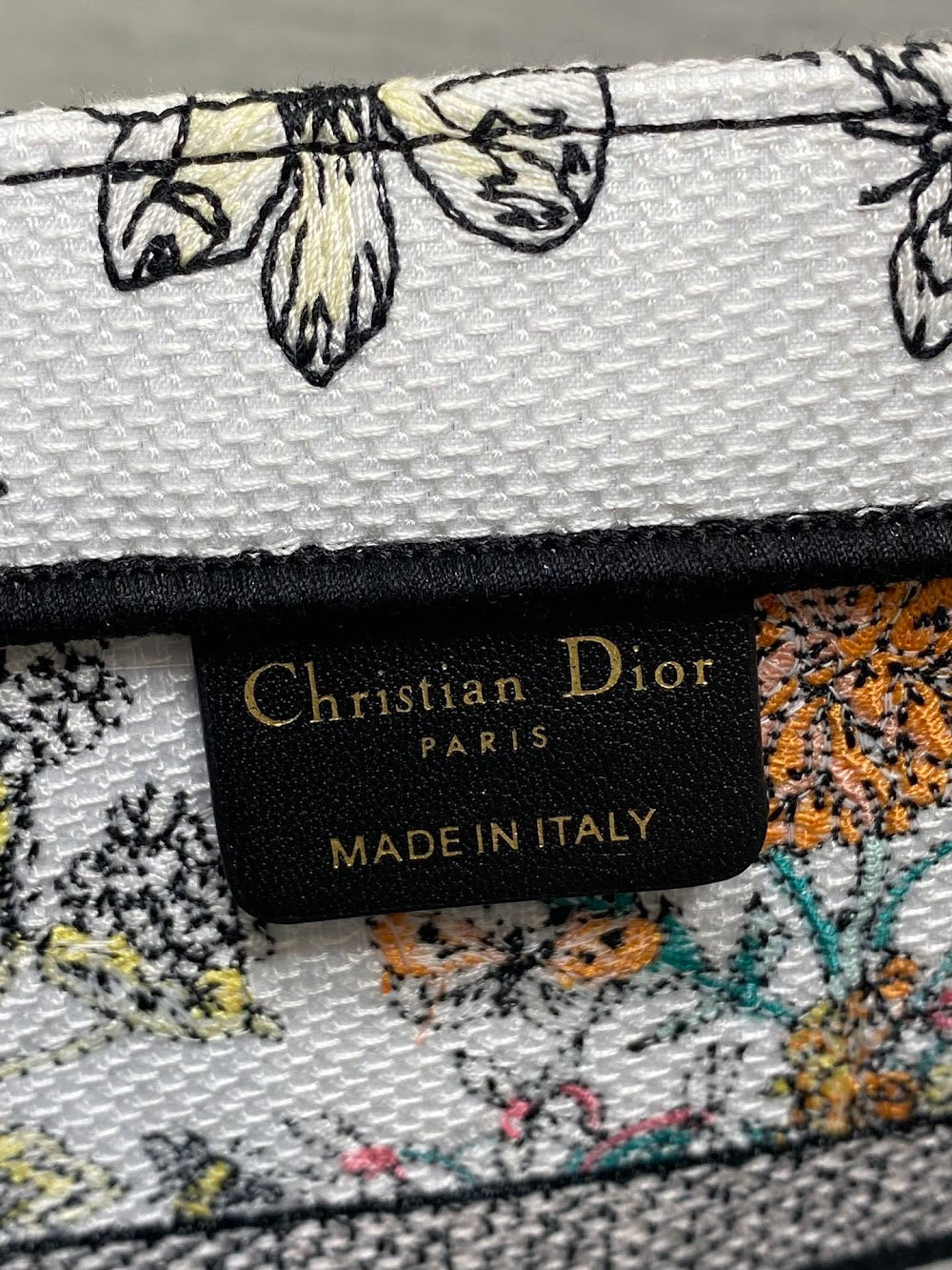 new-designer-premium-bags-nm16738