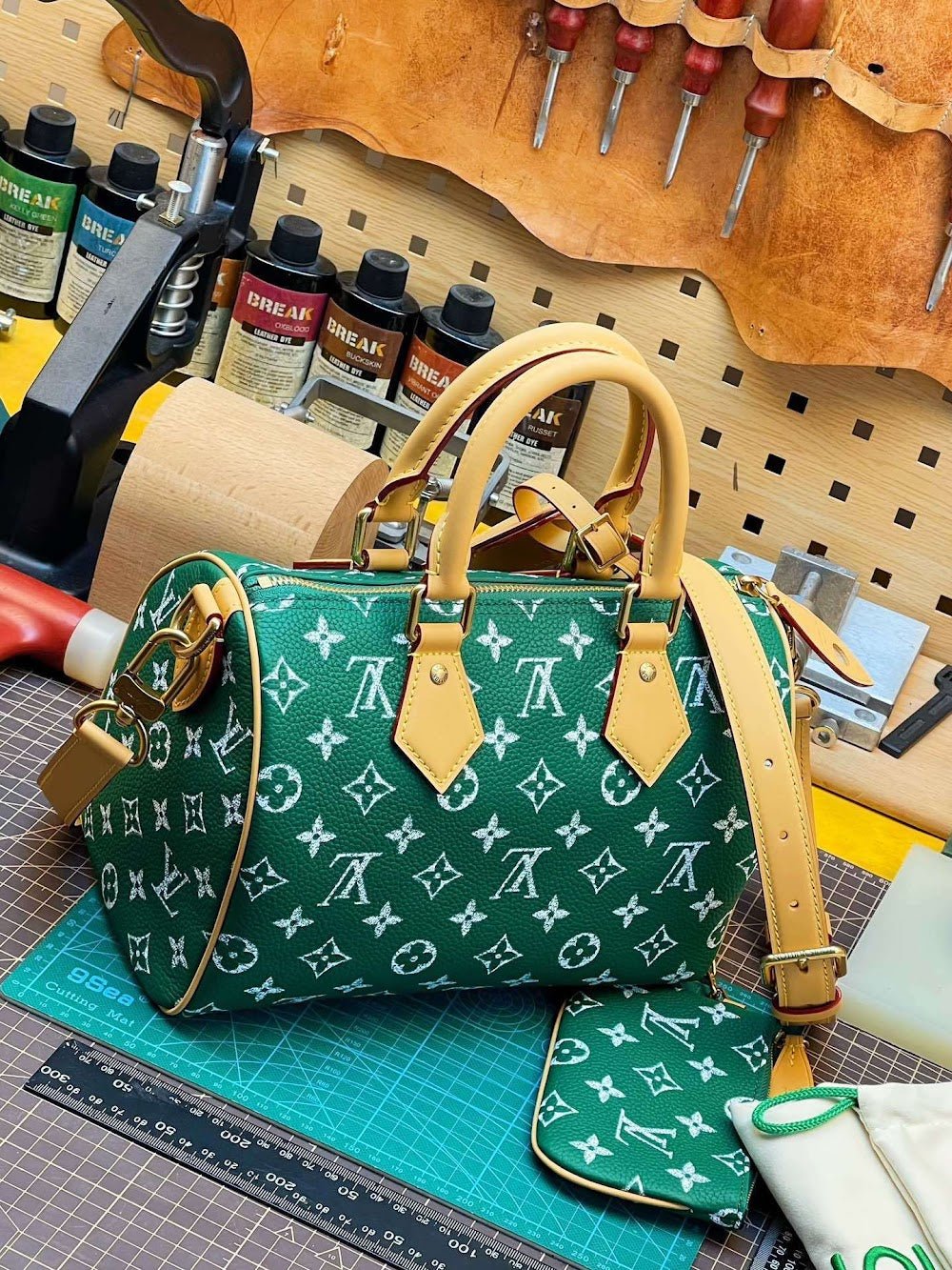 Dragons Bags ln Luxury Bag --95589