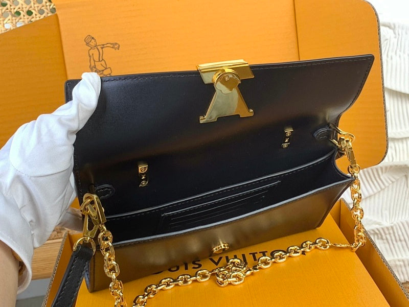 Dragons Bags ln Luxury Bag --62592