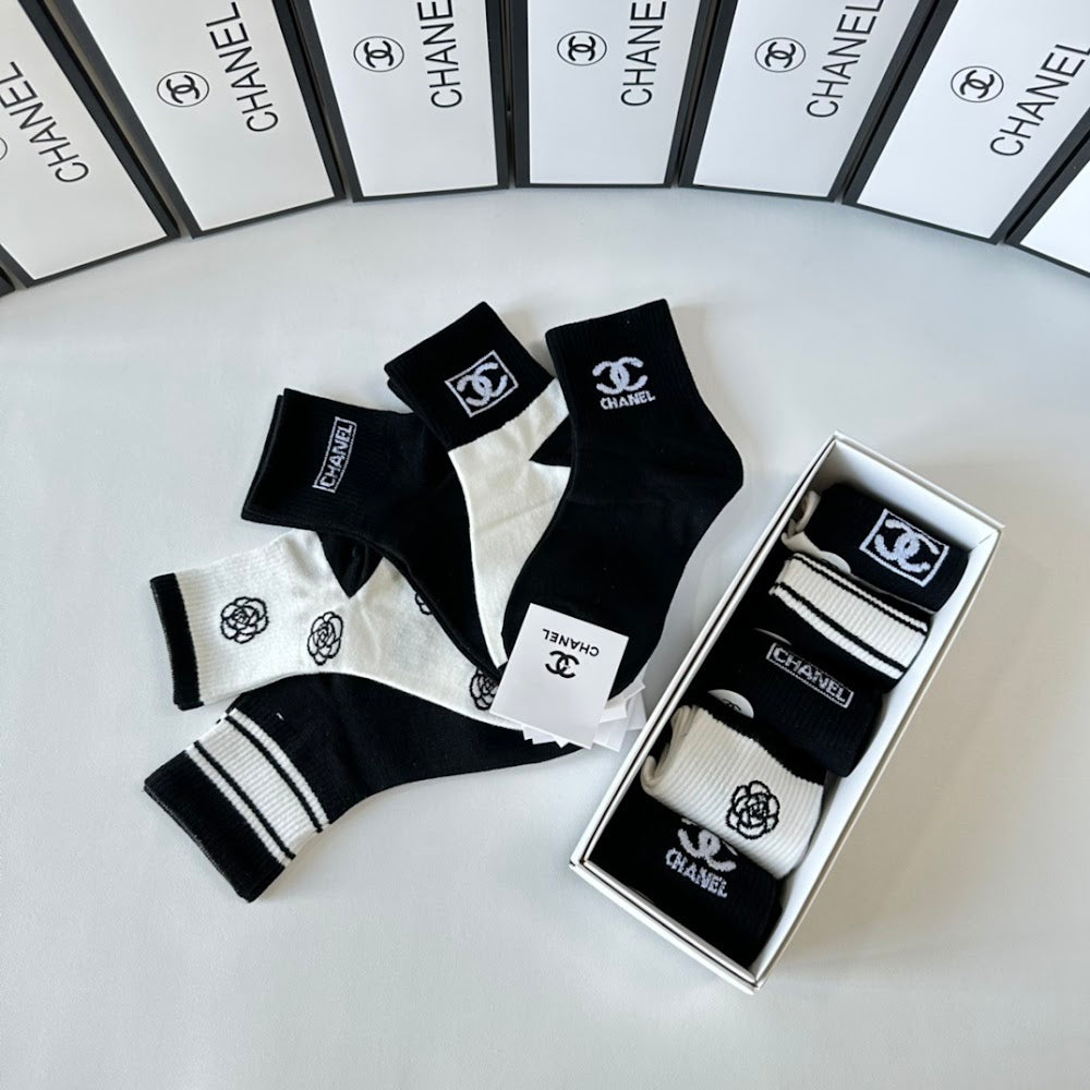 Dragons Bags Premium Luxury Socks --97814