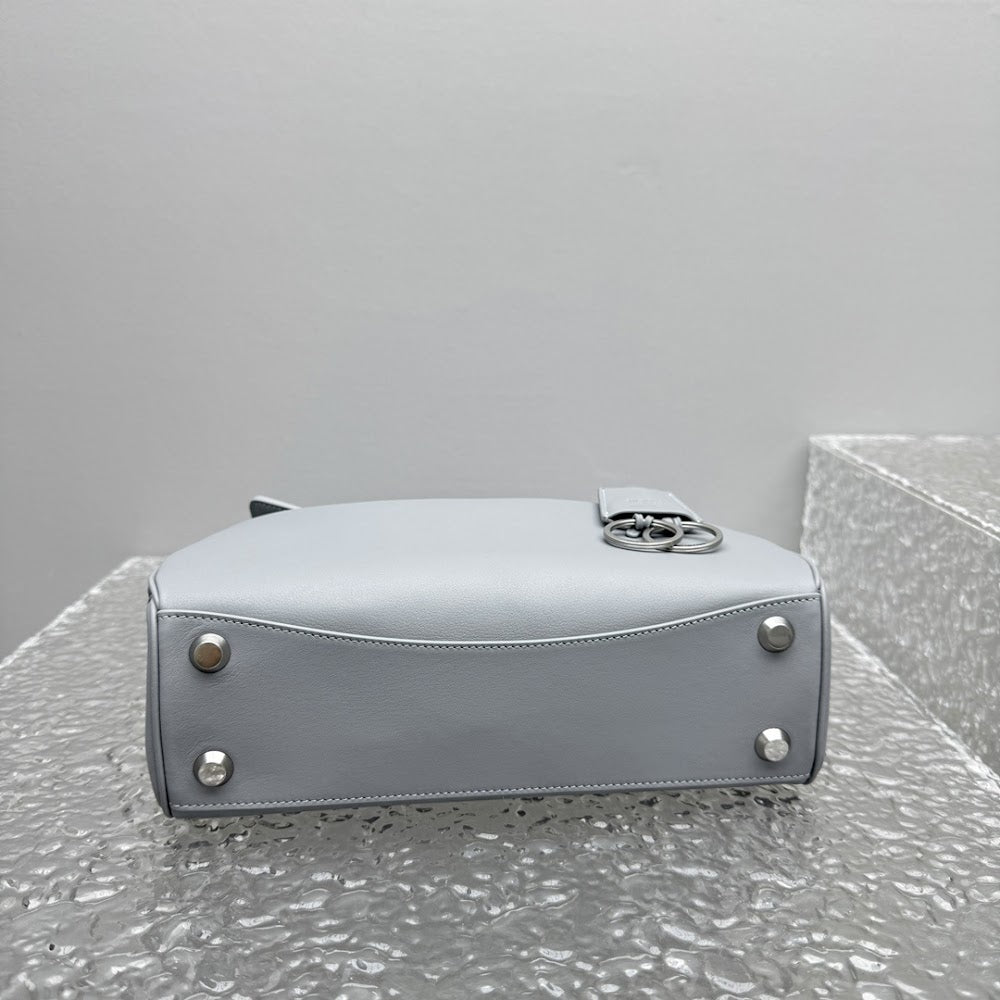 Dragons Bags Balenciaga Luxury Bag --110746